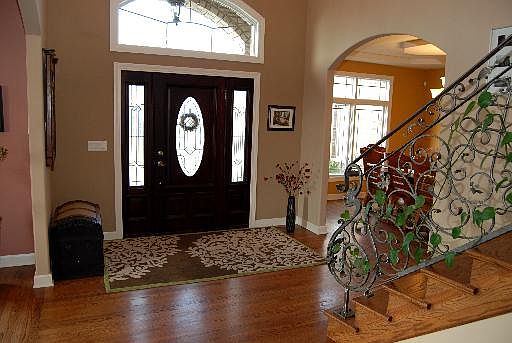 3rd image of 12595 Thornberry Dr