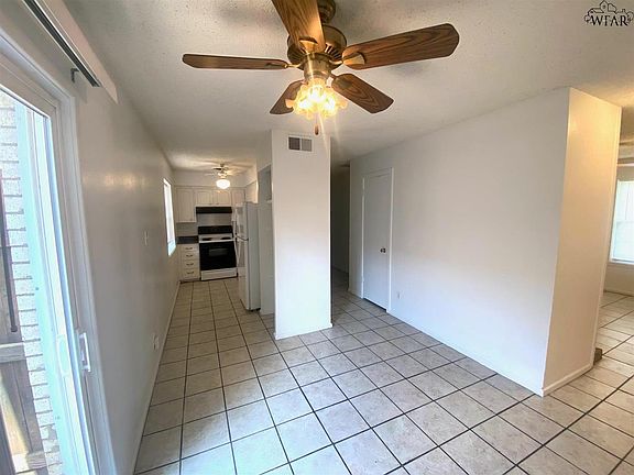 5th image of 4608 Court De Casita APT 1