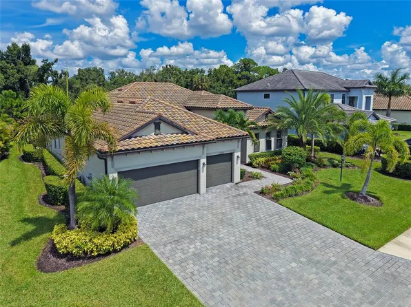 16203 TRADEWIND TERRACE, LAKEWOOD RANCH, FL 34211