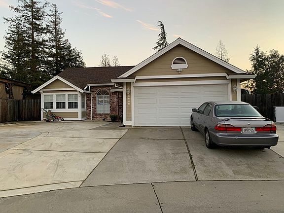 3rd image of 8648 Dedion Ct