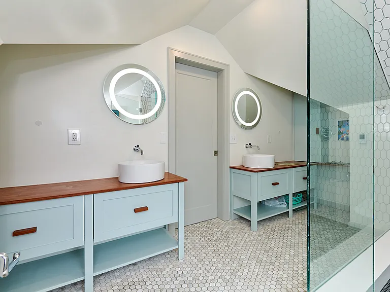 216 Le Moyne Pkwy — Photo 28