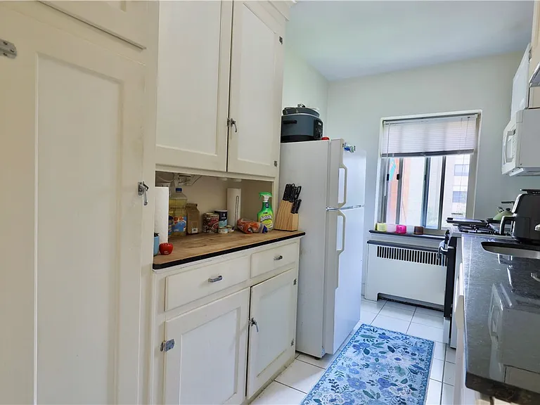 50 Academy Ave #D1 — Photo 16