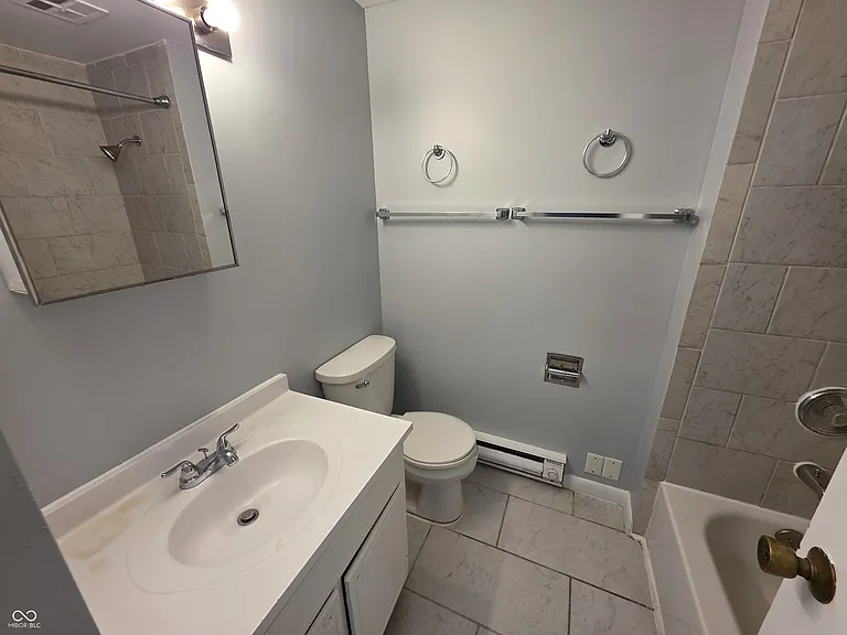 3821 Biscayne Rd — Photo 16