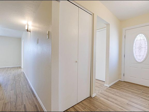 4th image of 5204 La Taste Ave