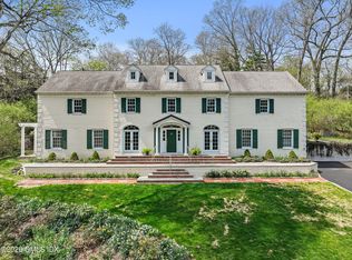 14 Upland Dr, Greenwich, CT 06831