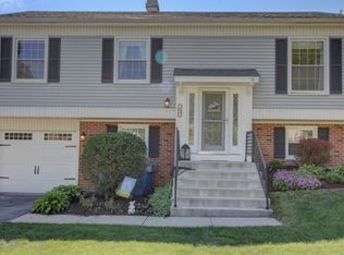 808 S Sheridan Dr, Bartlett, IL