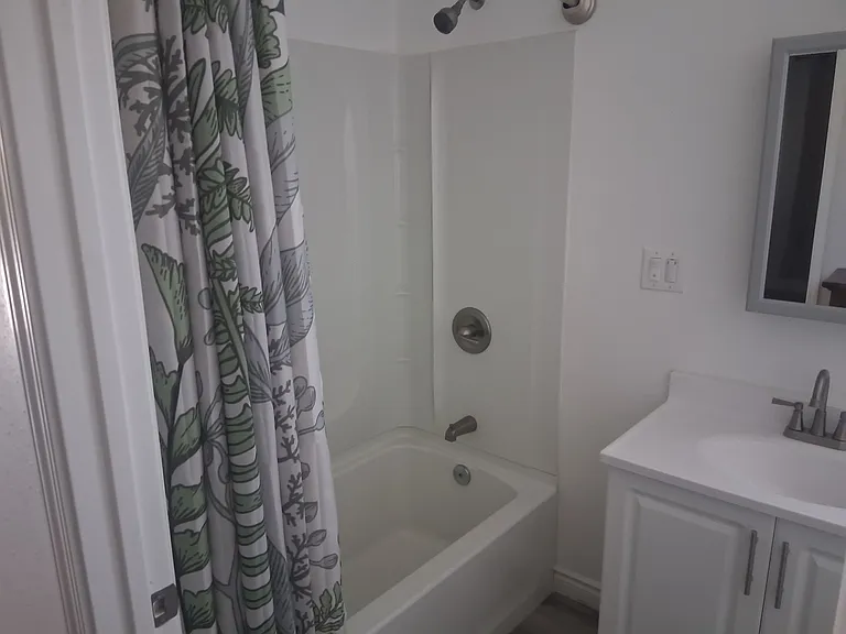 12370 Sheldon St — Photo 10