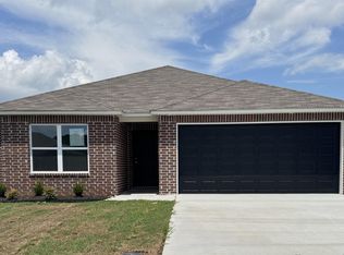 11140 River Valley Dr, Hensley, AR 72065
