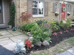 25110 Cedar Rd, Beachwood, OH 44122