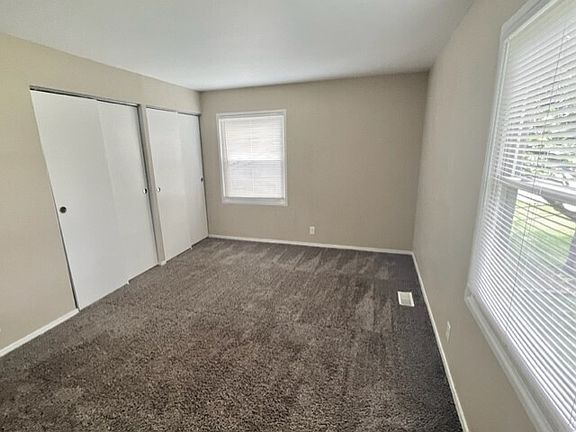 4th image of 6212 E 43rd St
