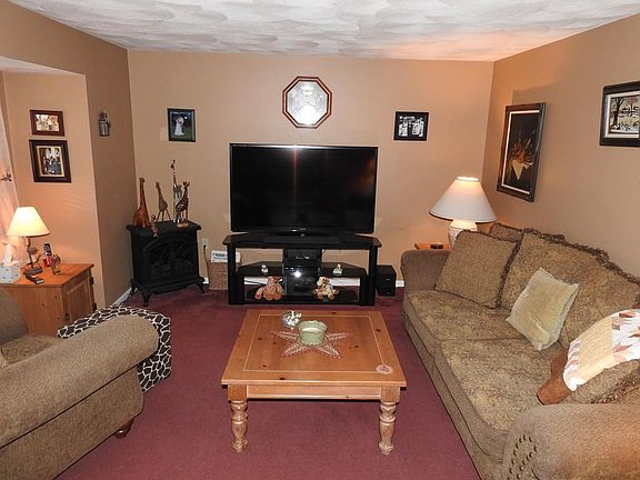 2nd image of 54 S Riverview St