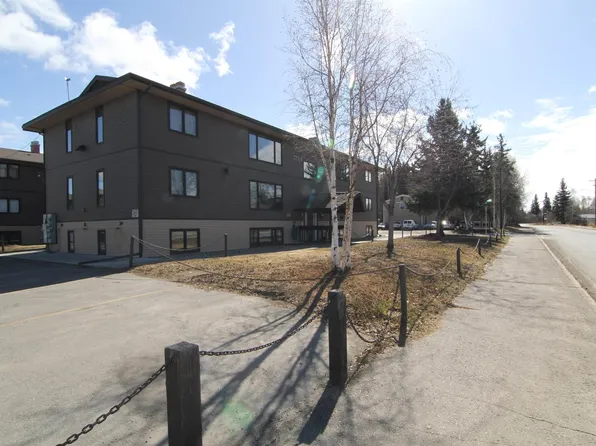 201 Hamilton Ave APT 20, Fairbanks, AK 99701