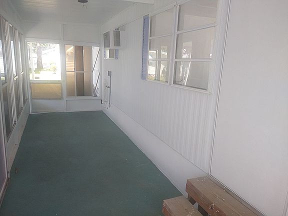3rd image of 7400 46th Ave N #418