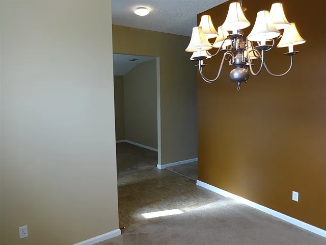 11905 Pikeville Ct — Photo 3