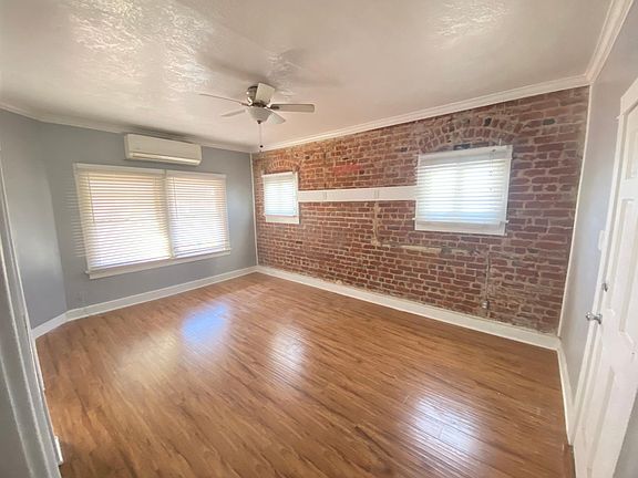 3rd image of 635 Elm Ave APT 21