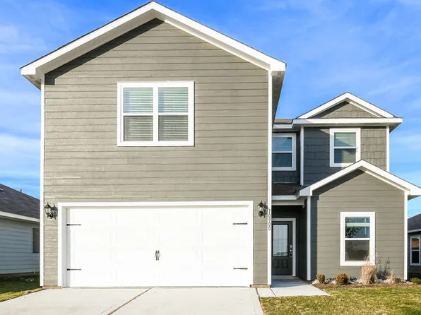 10900 Gray Mare Dr, Fort Worth, TX 76108