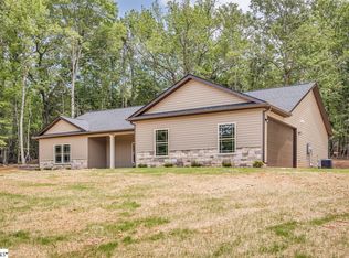 107 Angler Dr, Laurens, SC 29360