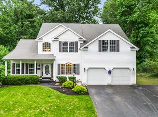 124 Woodfield Blvd, Mechanicville, NY 12118