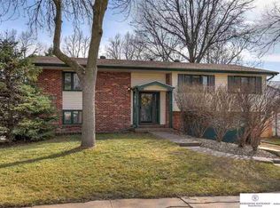 9823 Ellison Ave, Omaha, NE 68134