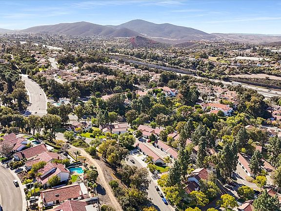 4th image of 16238 Avenida Venusto Unit B