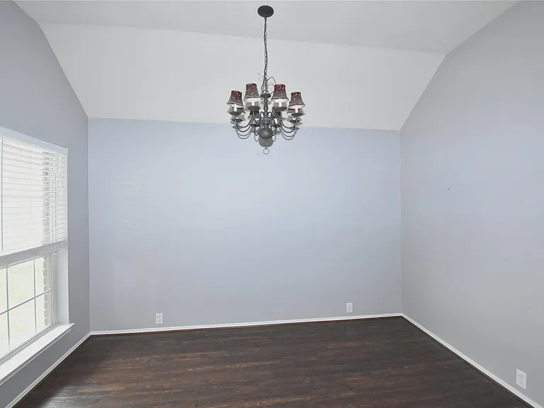 30315 Castle Forest Dr — Photo 20