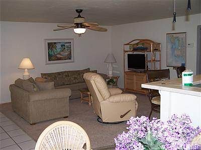 4th image of 827 E Gulf Dr Unit H2