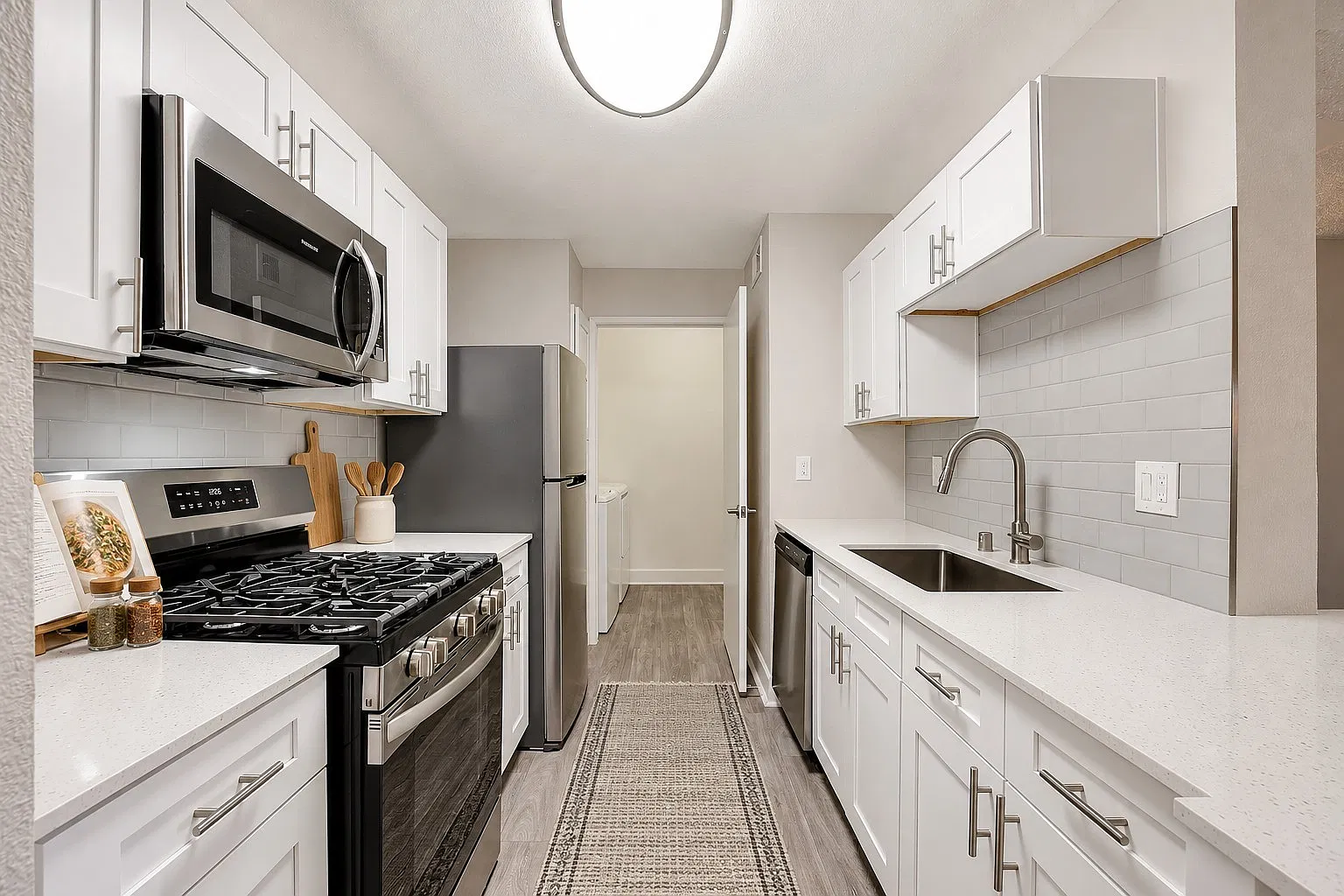 Eagle Trace Apartments — Photo 3