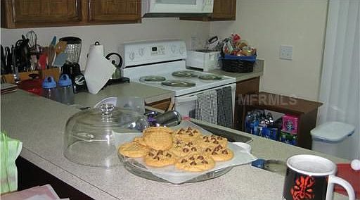 4th image of 452 Wilton Cir