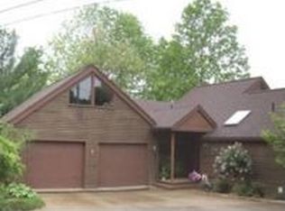 1187 Washington St SW, Sherrodsville, OH 44675