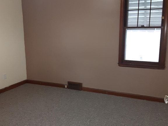 5th image of 1623 Walnut Ave