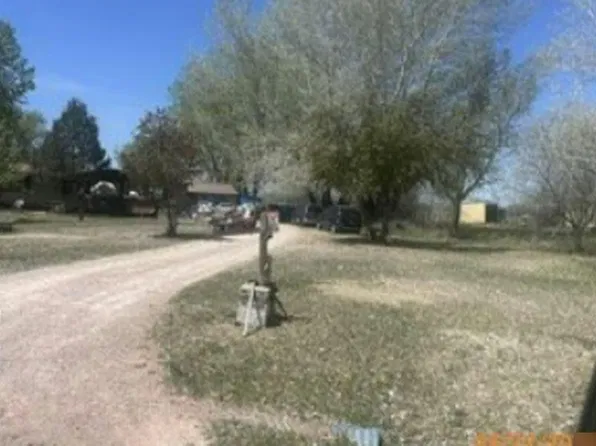 5585 Greenwood Ln, Rapid City, SD 57703
