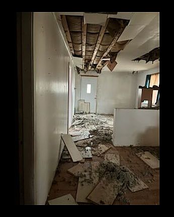 5th image of 604 Dalton St