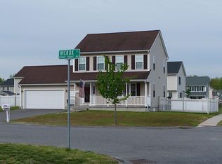 5 Hickox Pl, Springfield, MA 01104