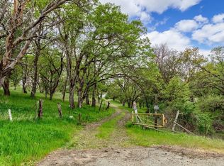 8785 Blackwell Rd, Central Point, OR 97502