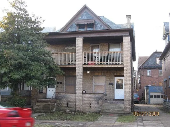 635 W 8th St Floor 1, Erie, PA 16502