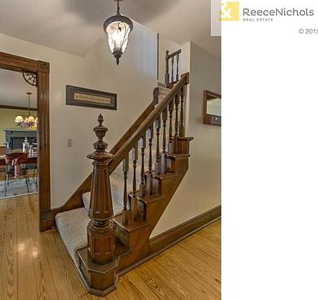 5th image of 3301 SW Fleming Dr
