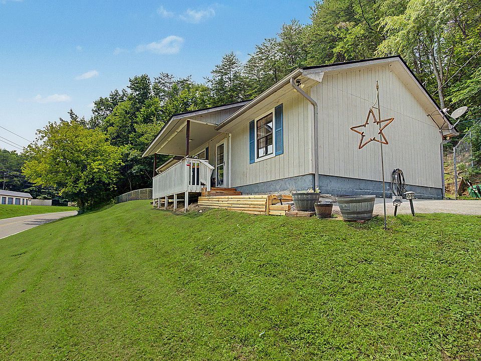 1st image of 524 Pine Mountain Rd