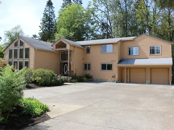 8925 SW 80th Ave, Portland, OR 97223