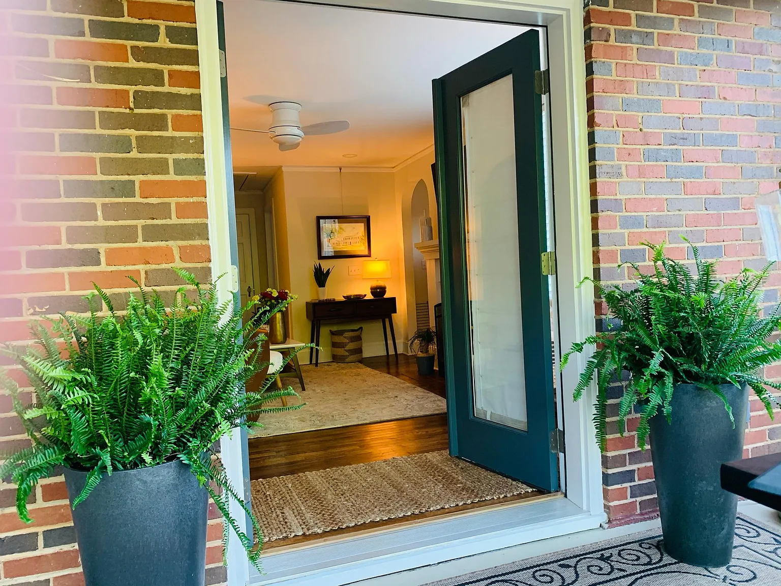 2 bed, 1.5 bath, 999 sqft, $3,500 — Photo 4