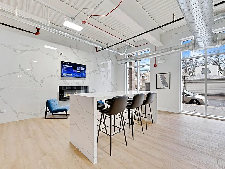 2928 W Medill Ave #508 — Photo 25