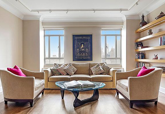 5th image of 25 Central Park W APT 22K