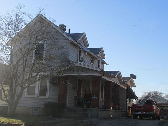 3rd image of 604 Redwood Ave