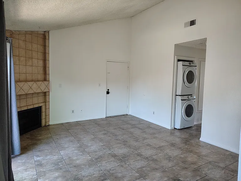 12650 Lakeshore Dr #158 — Photo 17