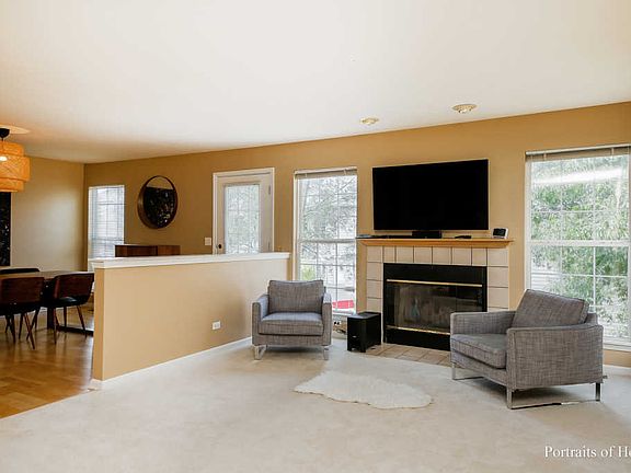 4th image of 3190 Foxridge Ct