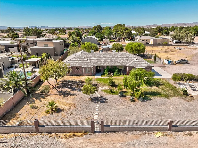 6465 W Quail Ave — Photo 30