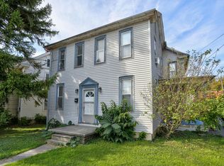 5940 Main St, East Petersburg, PA 17520