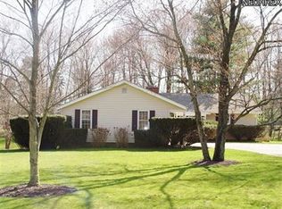 6700 Somerset Dr, Brecksville, OH 44141
