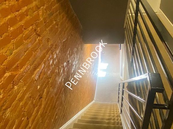 3rd image of 1915 E Dauphin St APT 4