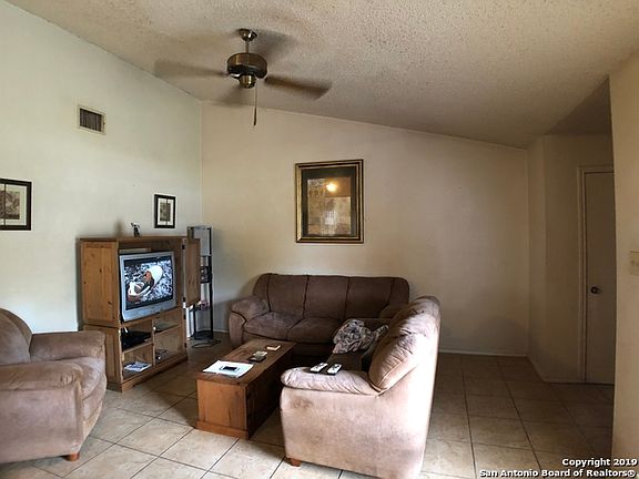 3rd image of 8918 Fall River Dr