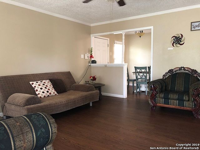 1st image of 103 Ferncroft Dr